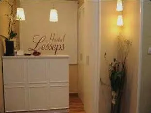 Hostel Lesseps