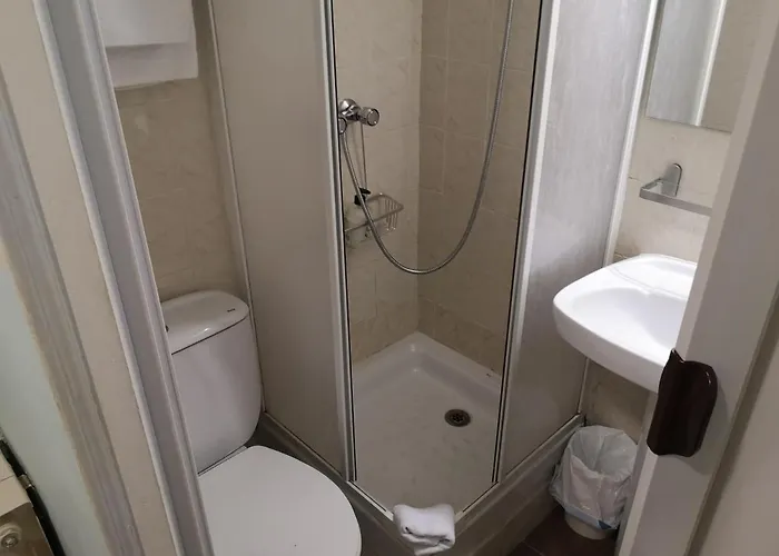 Lesseps Hostel Barcelona