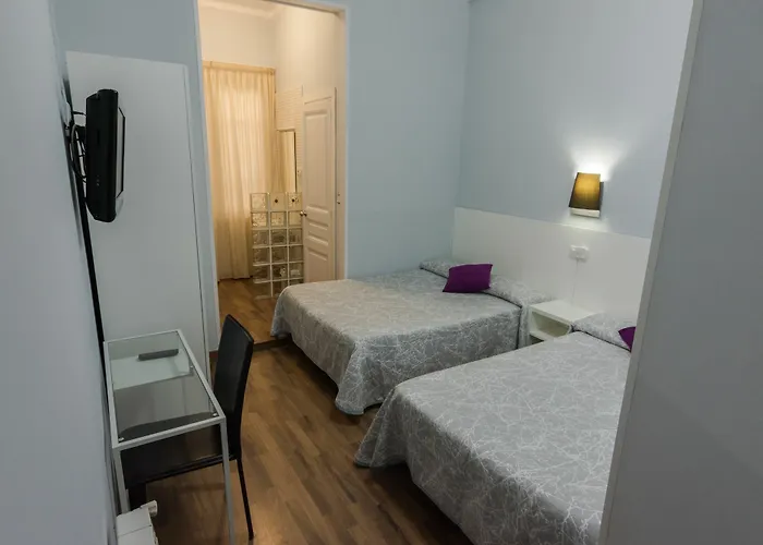 Hostel Lesseps