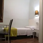 Lesseps אכסניה ברצלונה